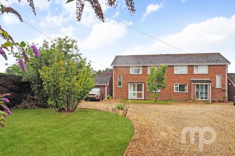 4 bedroom semi-detached house for sale, Silfield Road, Wymondham NR18