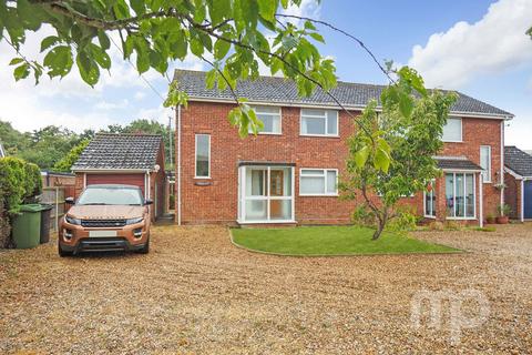 4 bedroom semi-detached house for sale, Silfield Road, Wymondham NR18