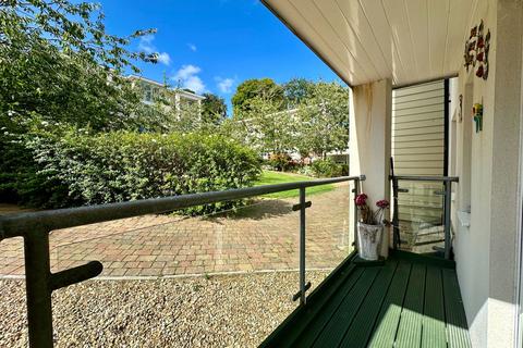 22 Ebdon Way, Torquay, TQ1 4FE