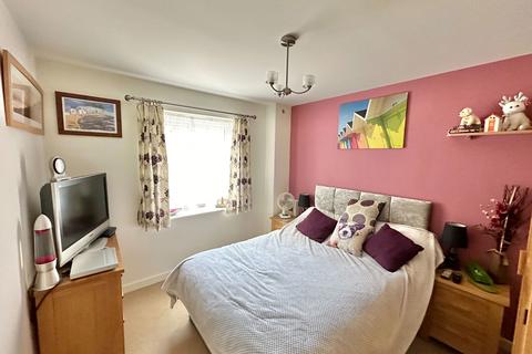 22 Ebdon Way, Torquay, TQ1 4FE