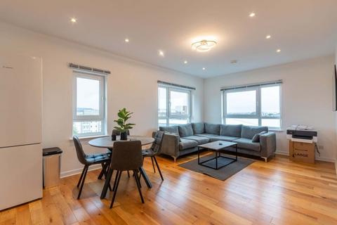 undefined, 2755LT New Mart Place, Edinburgh, EH14 1TX