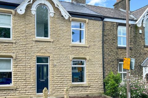 2 bedroom terraced house for sale, Moor Lane, Huddersfield HD4