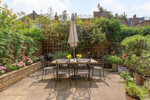 6 bedroom terraced house for sale, Beauchamp Road, London, SW11