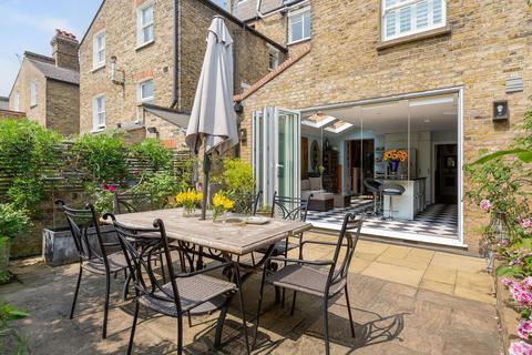 6 bedroom terraced house for sale, Beauchamp Road, London, SW11