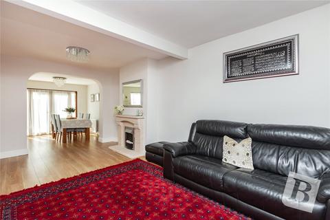 86 Barton Avenue, Romford, RM7 0ND
