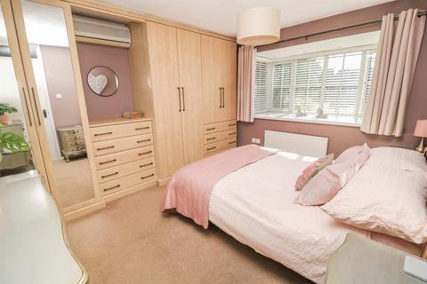 54 Main Road, St Lawrence, Southminster, CM0 7NA