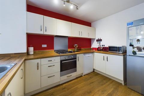 3 bedroom townhouse for sale, Friars Orchard, Gloucester