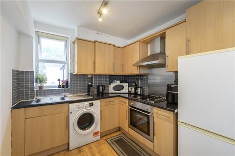 2 bedroom flat for sale, Replingham Road, Southfields, SW18