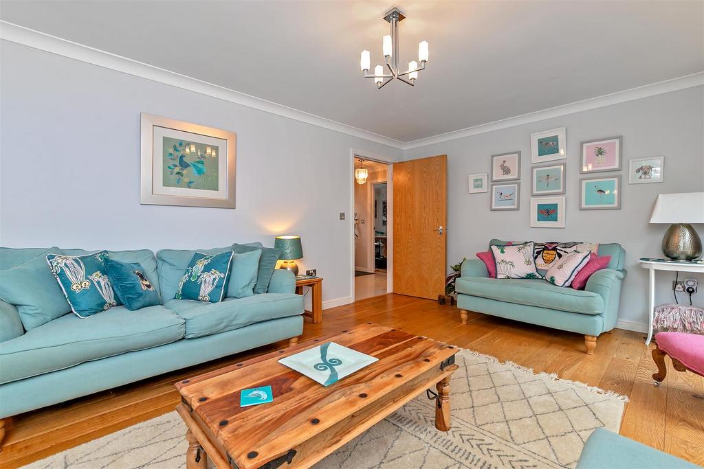 36 Laburnham Grove-34.jpg