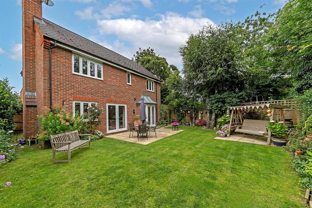 36 Laburnham Grove-52.jpg