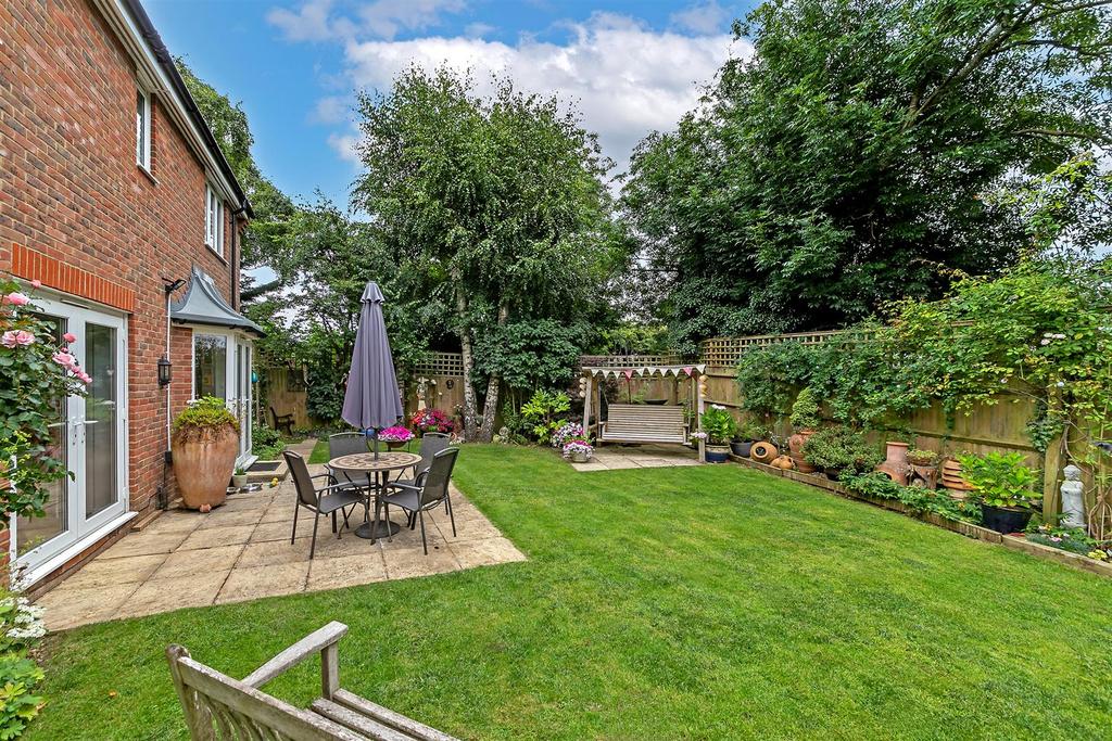 36 Laburnham Grove-53.jpg