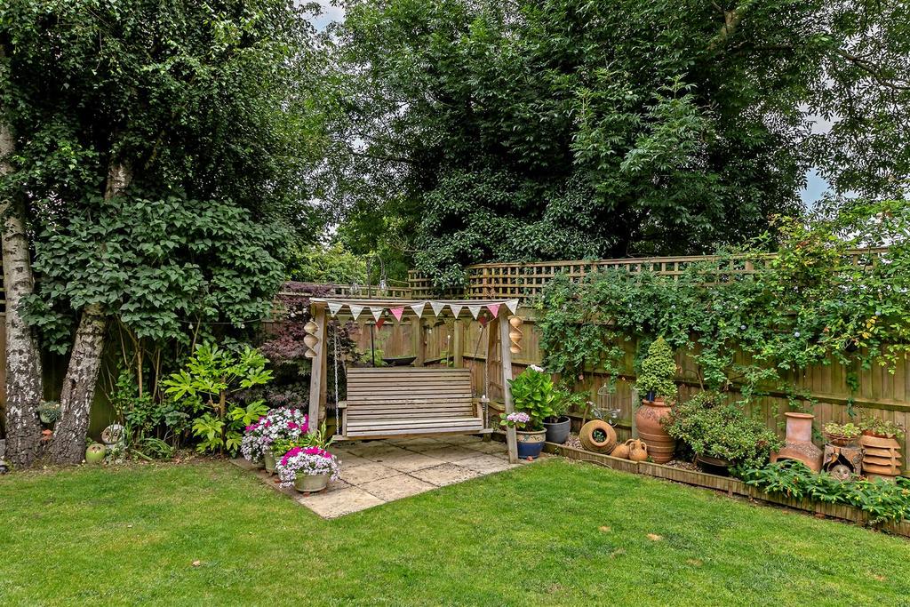 36 Laburnham Grove-54.jpg