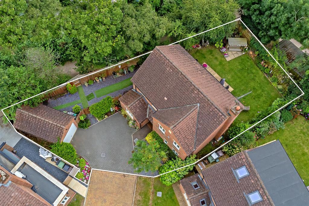 36 Laburnham Grove-5.jpg