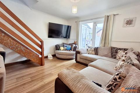 2 bedroom terraced house for sale, Cranemore, Werrington, Peterborough, PE4