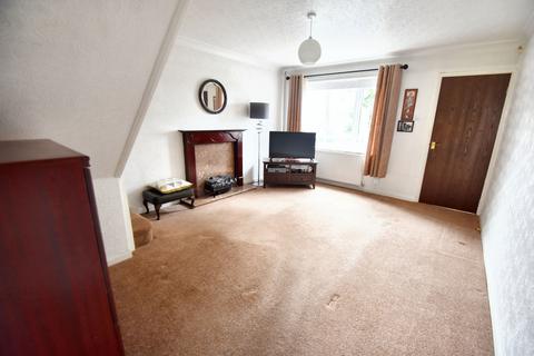 2 bedroom terraced house for sale, Beverley Close, Whitefield, M45