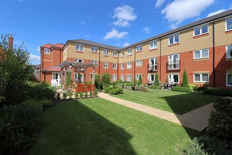 1 bedroom retirement property for sale, Victoria Road, Farnborough GU14