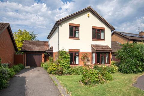 4 bedroom detached house for sale, Briar Walk, Cheltenham GL52