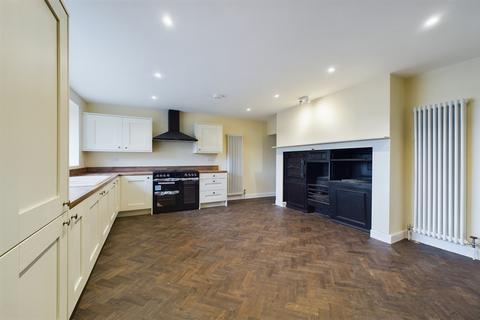 4 bedroom detached house to rent, Mitford, Morpeth