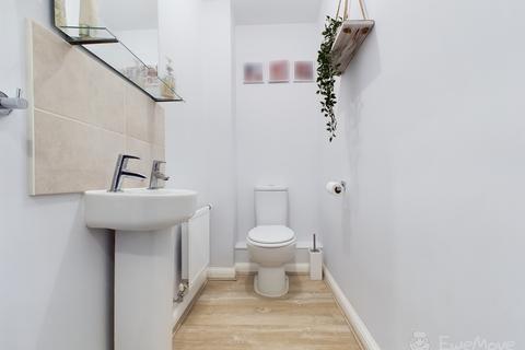 2 Stable Place, Bordon, GU35 0GL