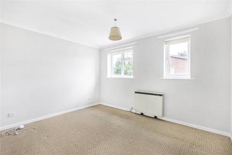 10 Redwood Way, Barnet, EN5 2RT