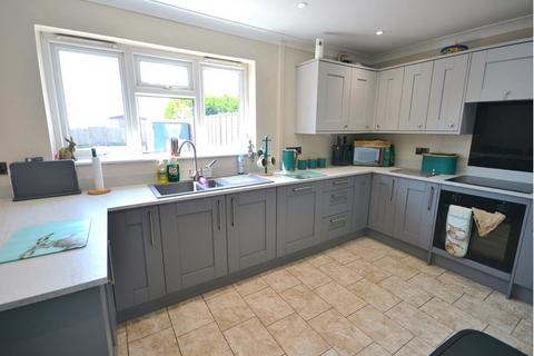 3 bedroom semi-detached house for sale, Main Road, Spalding PE11