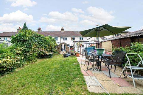 95 Manor Waye, Uxbridge, UB8 2BG