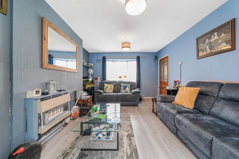 95 Manor Waye, Uxbridge, UB8 2BG