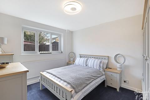 60 Higham View, North Weald, Epping, CM16 6DD