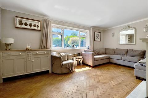 15 Hillside, Farningham, Dartford, DA4 0DD