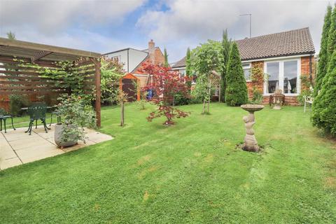 2 bedroom semi-detached bungalow for sale, Chippenham Road, Moulton CB8