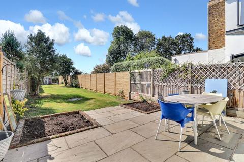 42 Summer Road, East Molesey, KT8 9LS