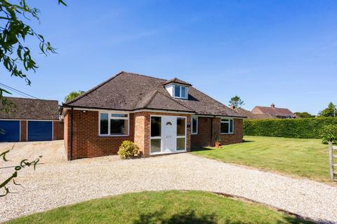 5 bedroom detached bungalow for sale, Salisbury Lane, Middle Wallop