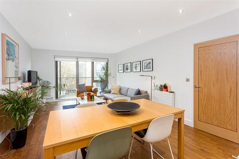 1 bedroom flat for sale, Lawn Road, Belsize Park NW3