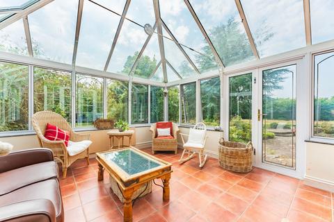 5 bedroom detached house for sale, Strumpshaw Road, Brundall