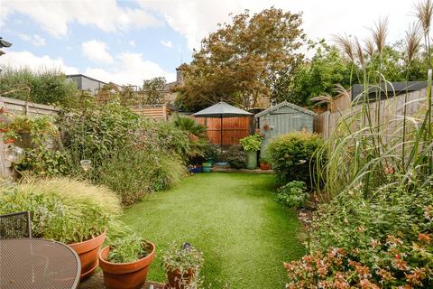 98 Elm Road, Kingston Upon Thames, KT2 6HU
