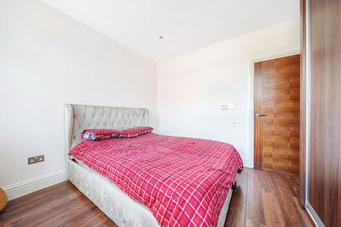 Flat 3, Rotary House Breakspear Road, Ruislip, HA4 7ST