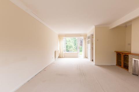 8 Half Acre Close, Bristol, BS14 0HE