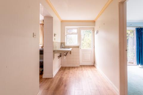 8 Half Acre Close, Bristol, BS14 0HE