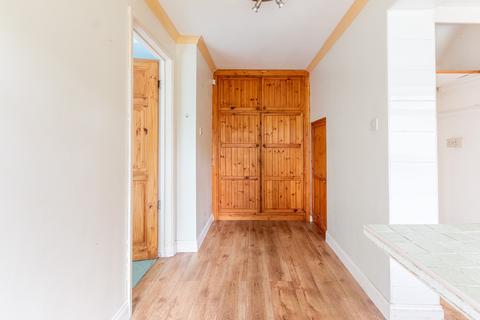 8 Half Acre Close, Bristol, BS14 0HE