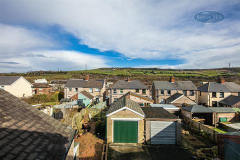 68 Melbourne Road, Stocksbridge, Sheffield, S36 1EF