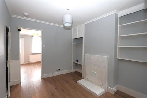 41 Cross Road, Croydon, CR0 6TE