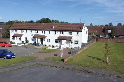 2 bedroom end of terrace house for sale, Beaumont Road, Longlevens, Gloucester