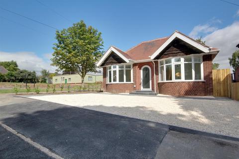 3 bedroom detached bungalow for sale, Tranby Avenue, Hessle HU13