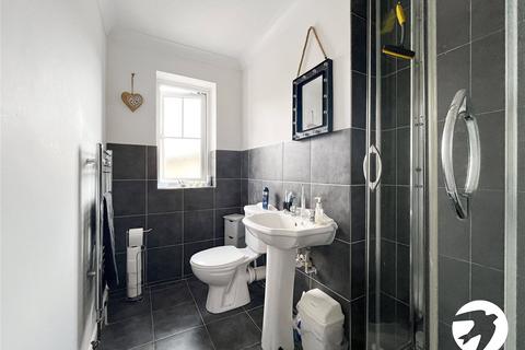 130 Yeates Drive, Kemsley, Sittingbourne, ME10 2PW