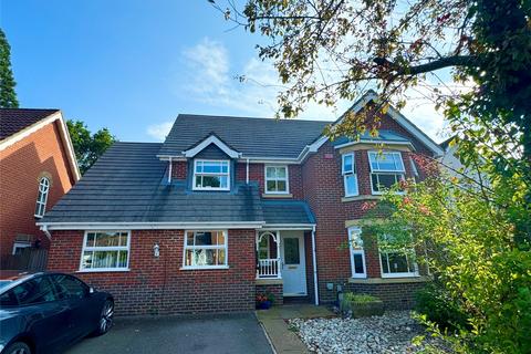 4 bedroom detached house for sale, Roundshead Drive, Warfield, Berkshire, RG42