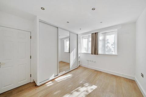 2 bedroom maisonette to rent, Alpine Walk,  Stanmore,  HA7