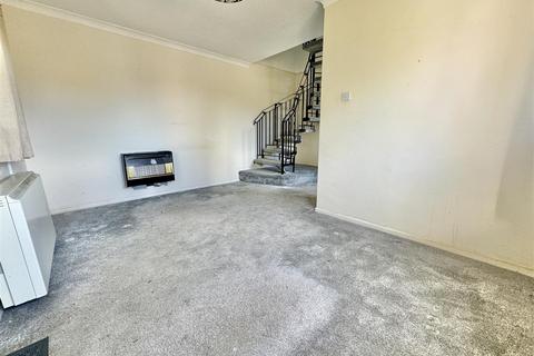17 Albury Close, Luton, LU3 4AY