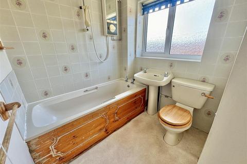 17 Albury Close, Luton, LU3 4AY