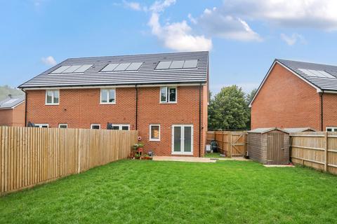 2 bedroom semi-detached house for sale, Warren Road, Alton, Hampshire, GU34