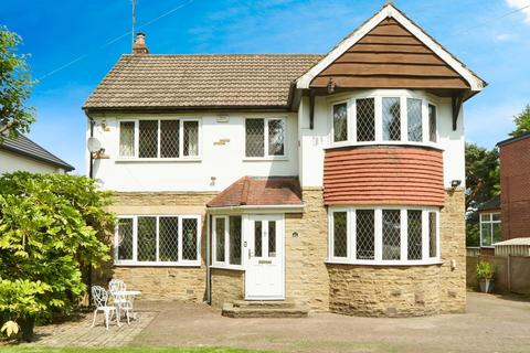 5 bedroom detached house for sale, Town Gate, Calverley, Pudsey